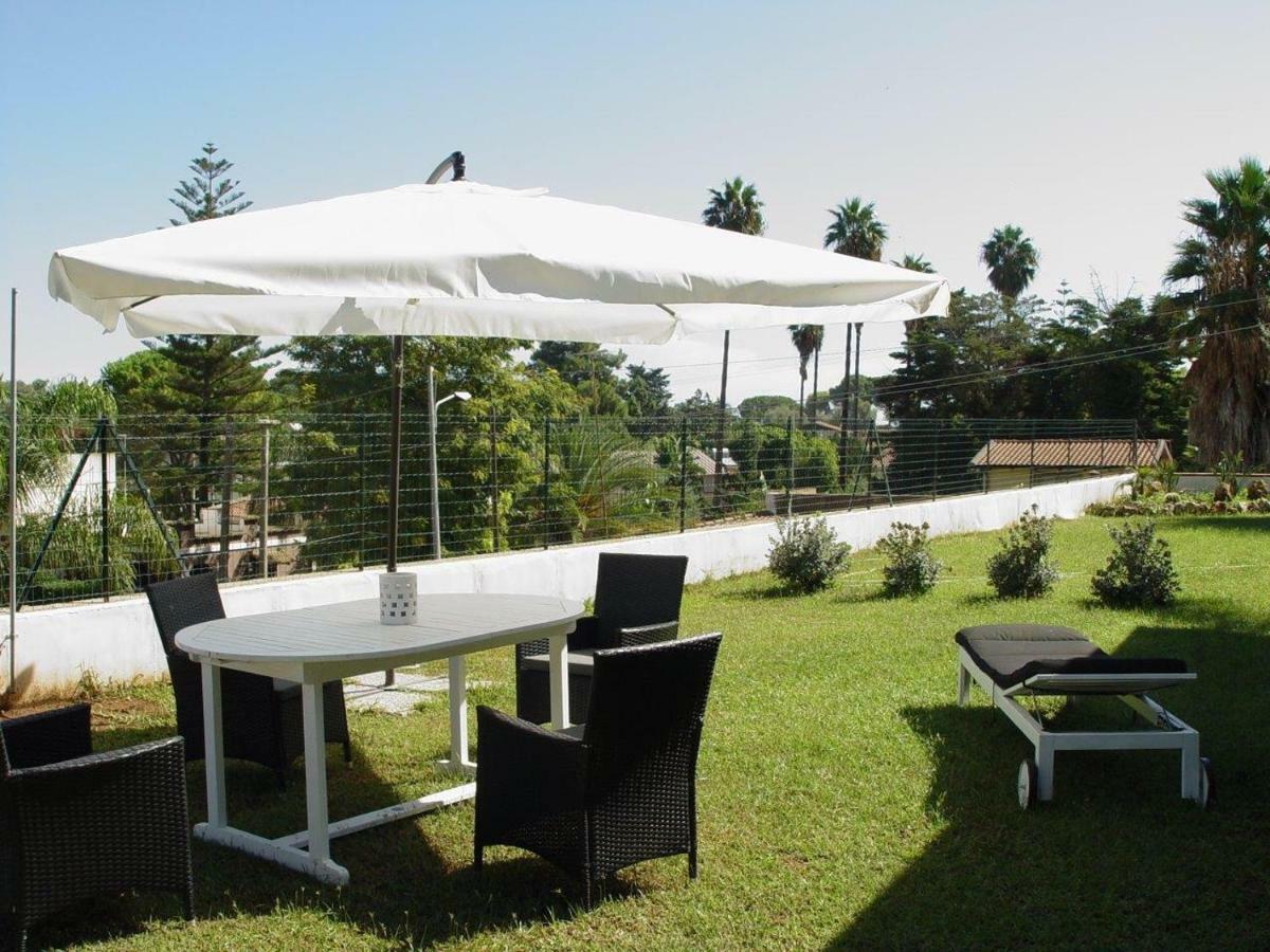 Summer House 아볼라 외부 사진